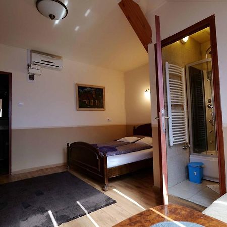 Nyilas Fogado Otel Nyíregyháza Dış mekan fotoğraf