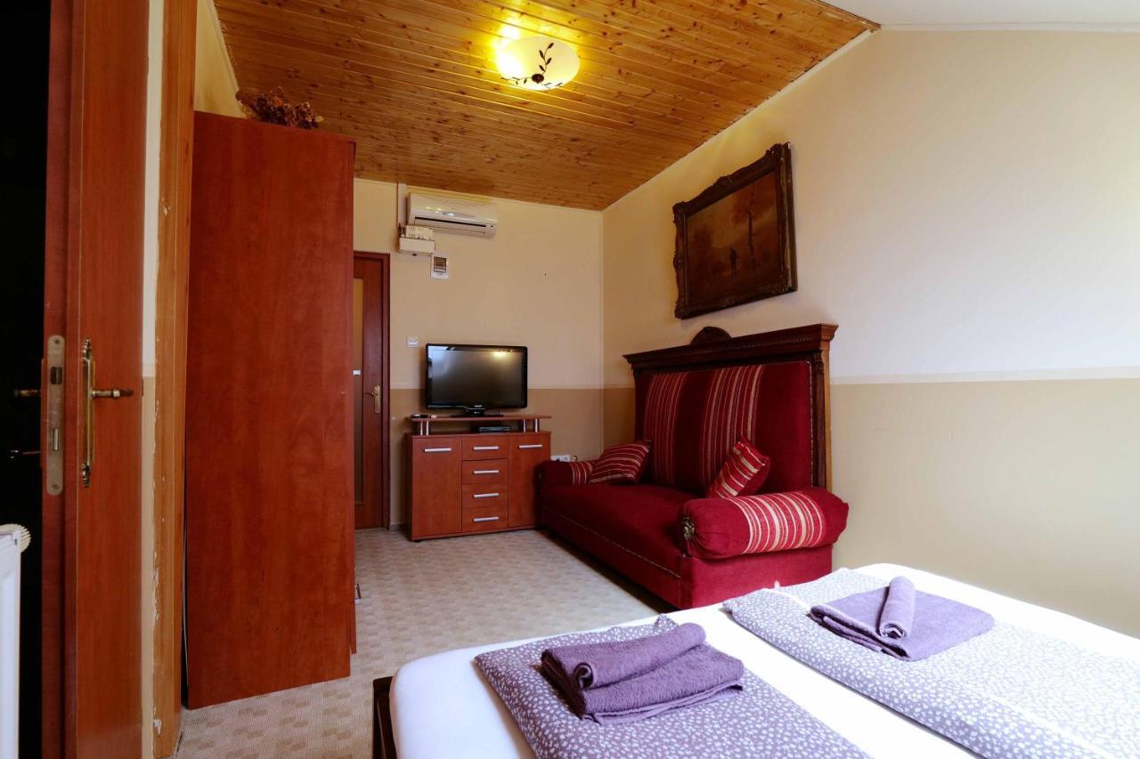 Nyilas Fogado Otel Nyíregyháza Dış mekan fotoğraf